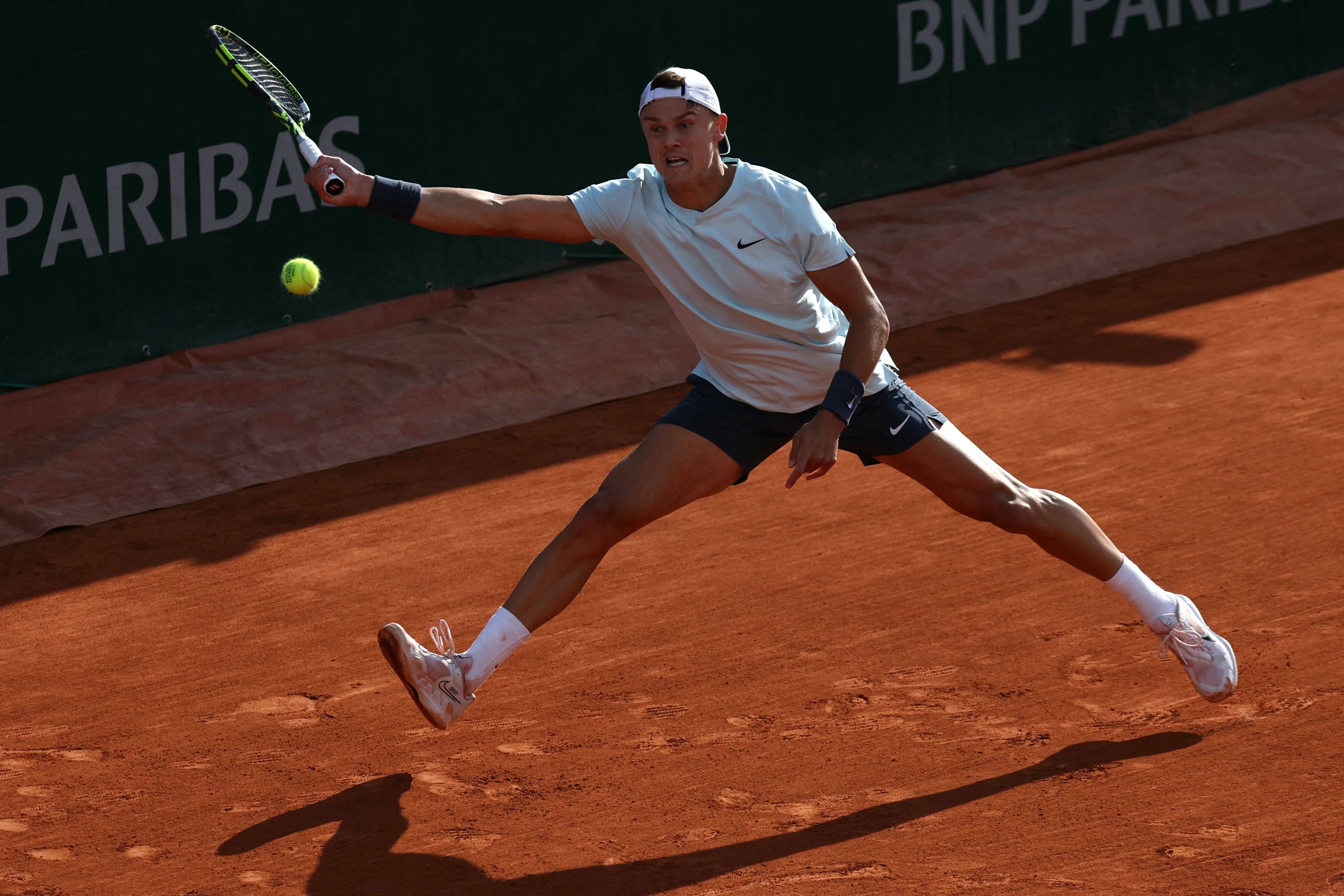 Jiuyou Sports-包含"吸引青少年的网球赛事:新颖的比赛形式"的词条