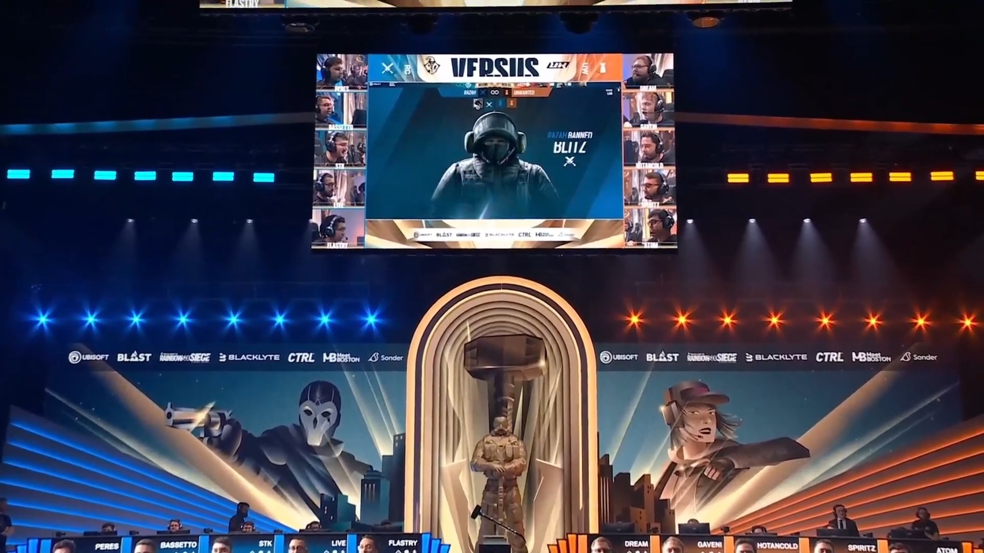 九游体育官网-《彩虹六号》国际邀请赛与《Apex英雄》全球系列赛的战术分析的简单介绍